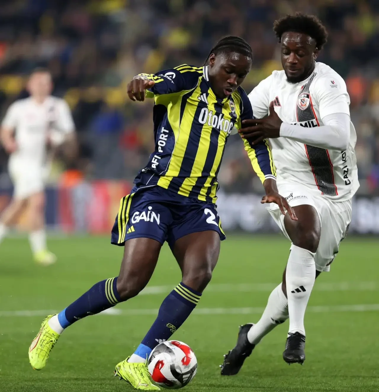 Nene Coştu, Fenerbahçe Farka Koştu 2