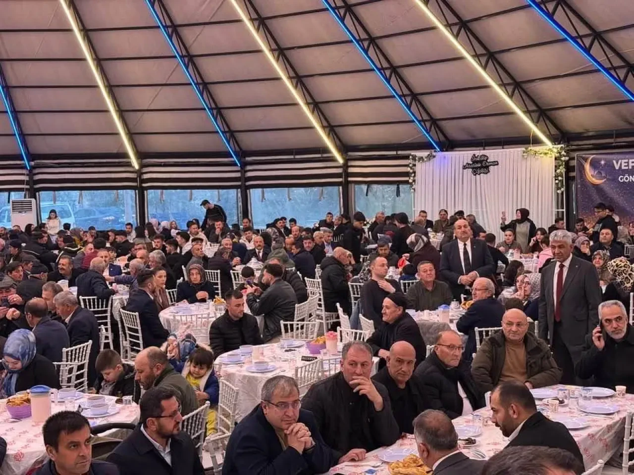 AK PARTİ İSKİLİP’TE VEFA İFTAR PROGRAMI DÜZENLEDİ 3