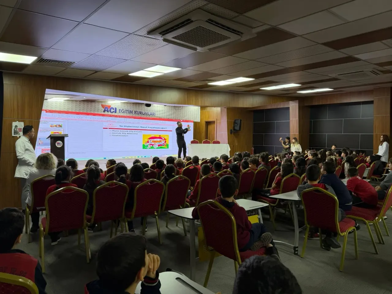 Amasya’da Öğrencilere Diş Sağlığı Eğitimi Verildi 2