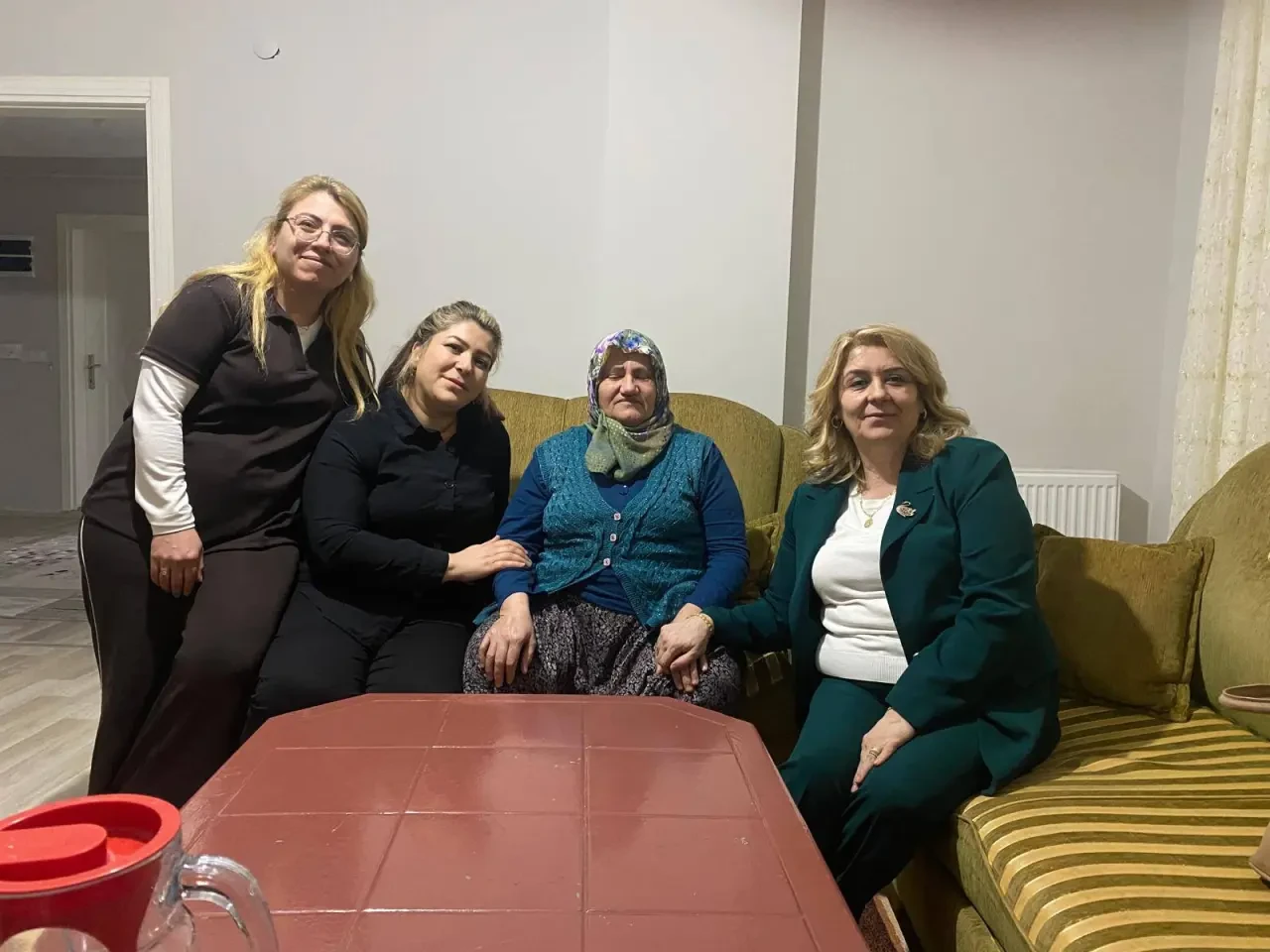 AK Kadınlar Gönül Sofralarında 8