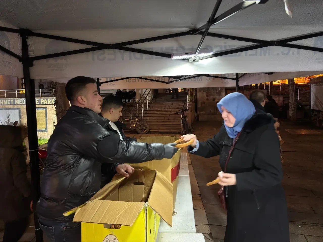 Merzifon’da Kadir Gecesi’nde Gönüller Isındı 9