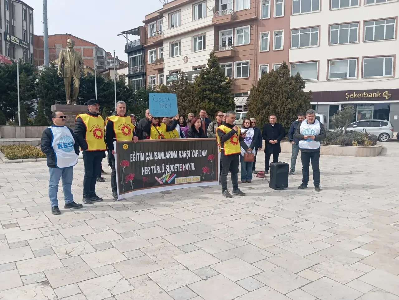 Küçükkahyaoğlu: Okullarda Şiddete Artık Yeter! 3