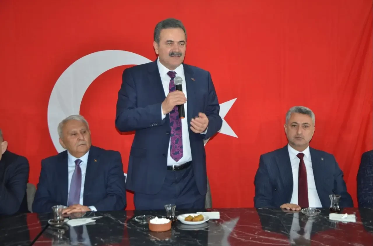 Vekil İpek Sahada 1