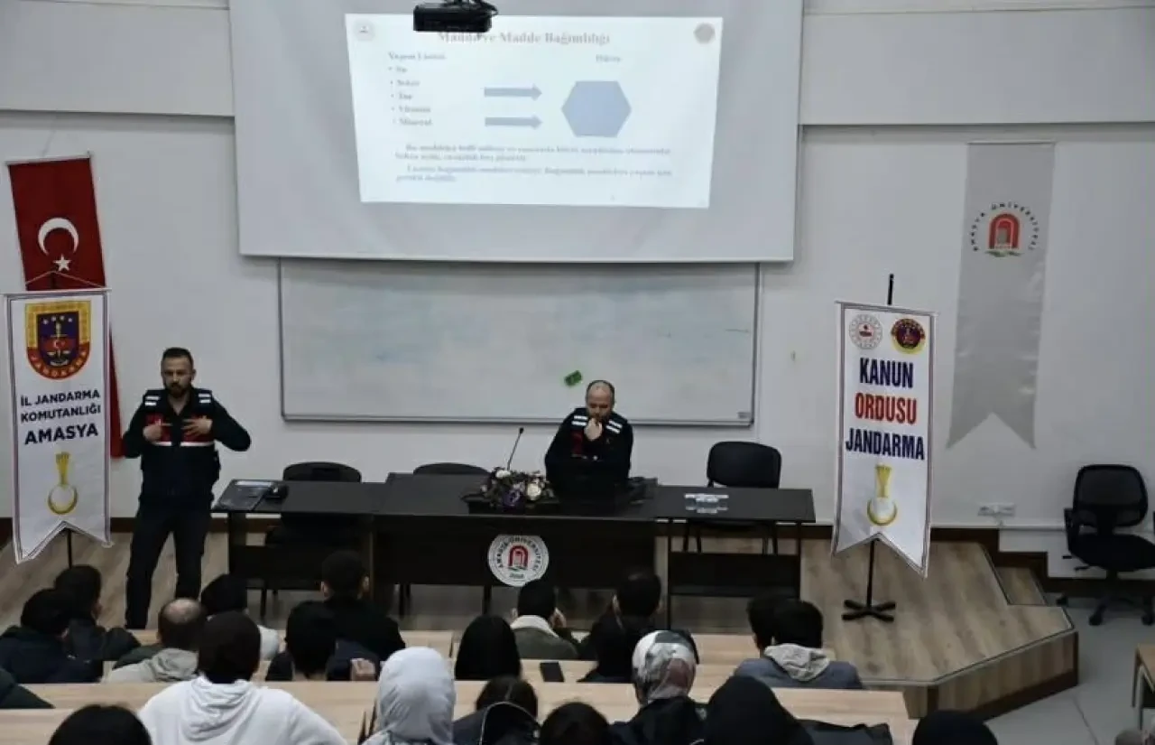 Merzifon'da Jandarmadan Üniversitelilere Sert Uyarı 3