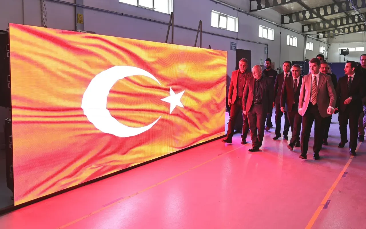 Merzifon'da Üretim ve İstihdam Masada: Bakan OSB’de 4