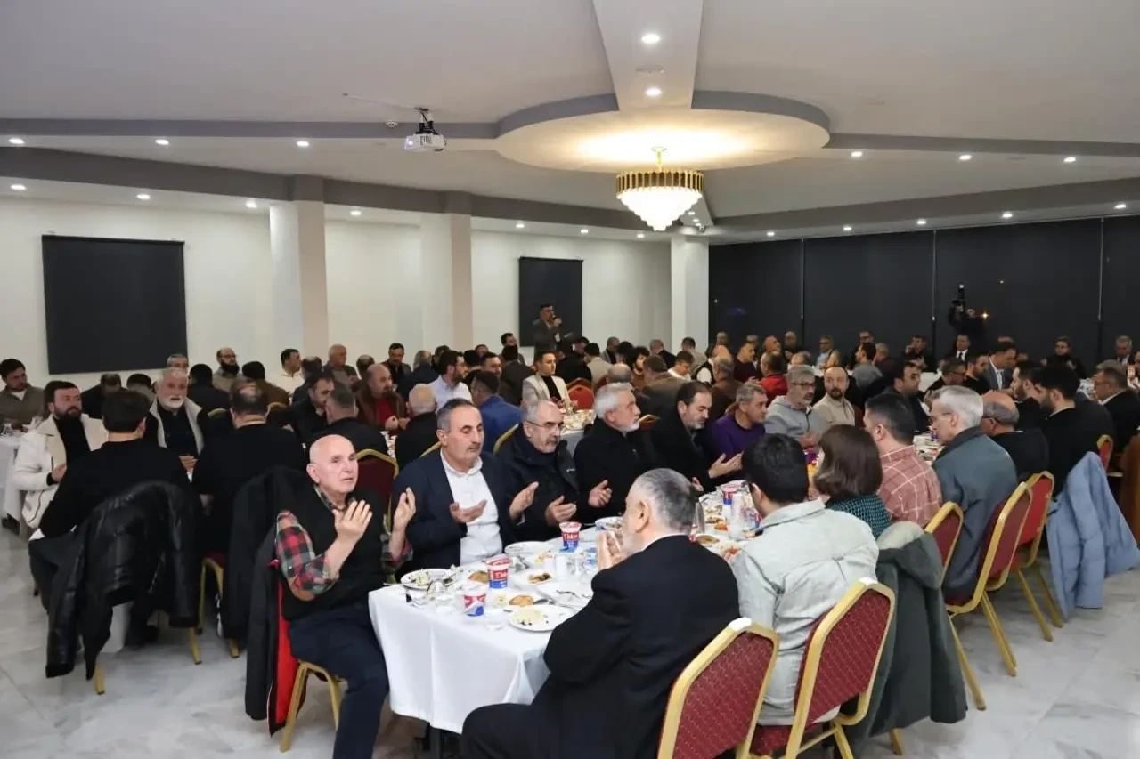 Merzifon OSB'de İftar Buluşması 4