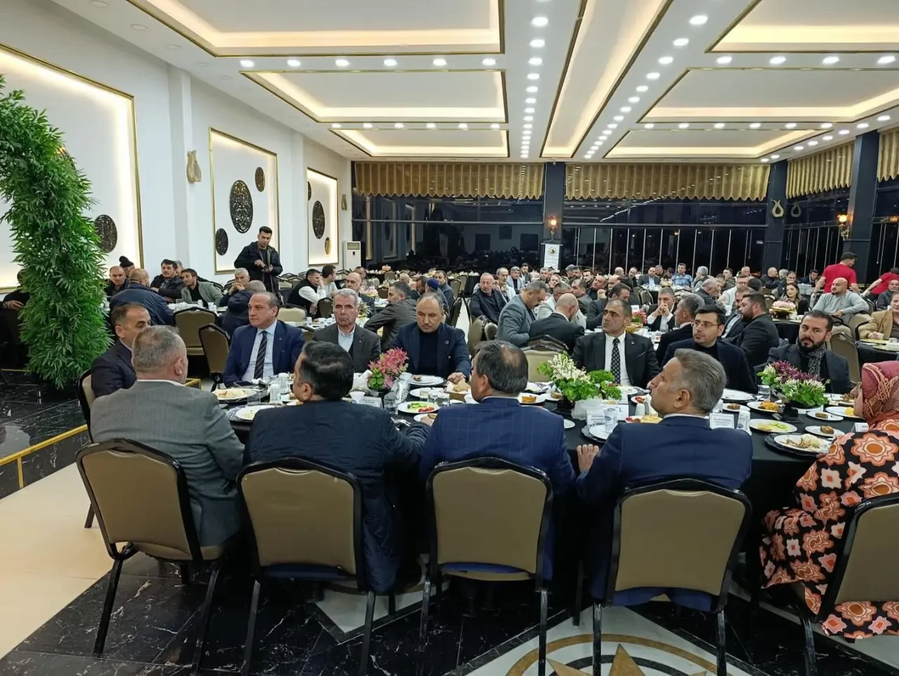 Aksu: “Ekonomik Zorlukları Birlikte Aşacağız” 4