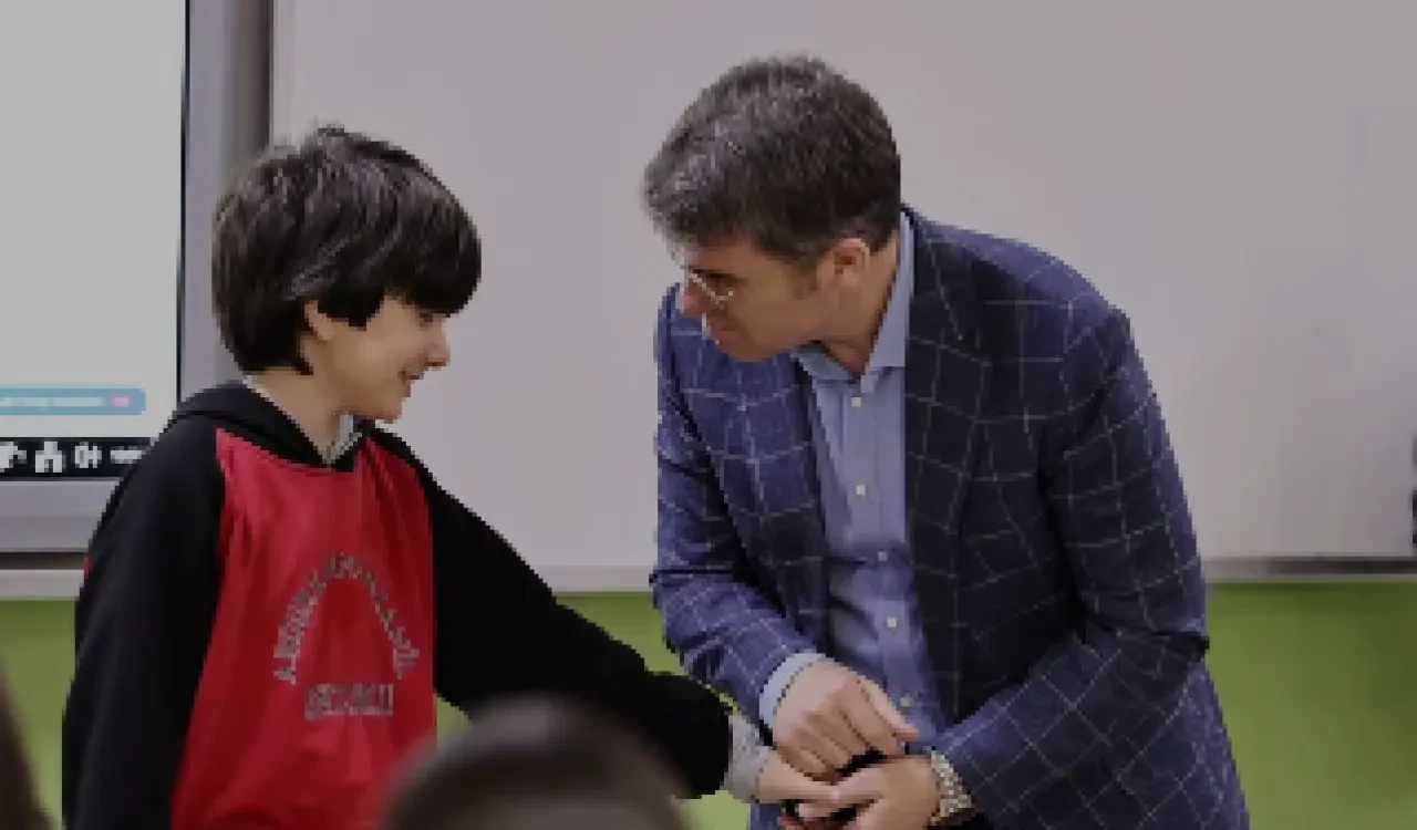 Amasya’da Sürpriz Ziyaret: Vali Sınıfta! 4