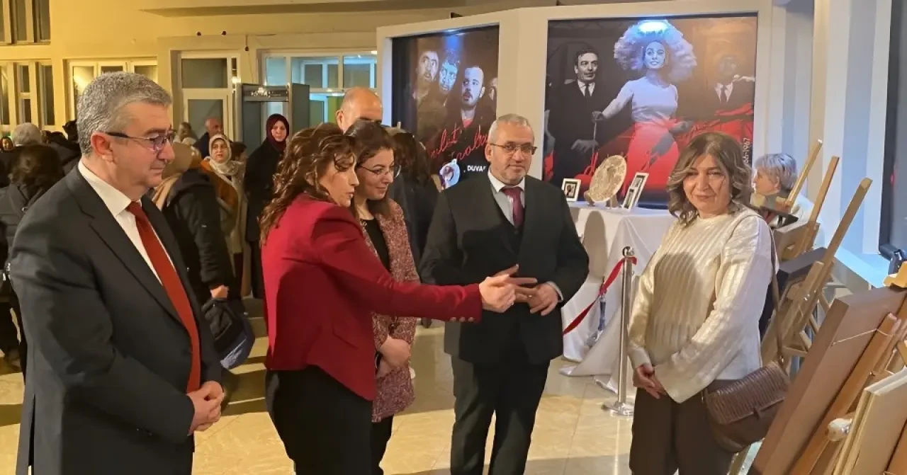 Çorum’da “Kadının Işığı” Sergisi Açıldı 2