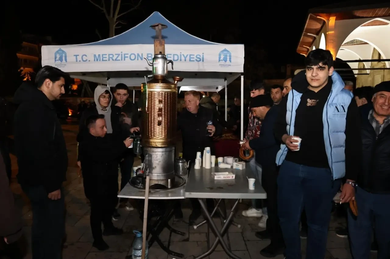 Merzifon’da Kadir Gecesi’nde Gönüller Isındı 8