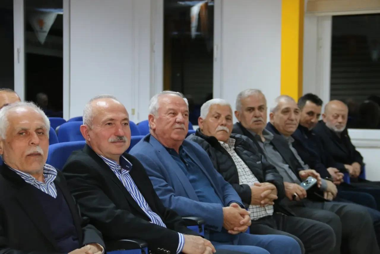 AK Parti Amasya İl Teşkilatı Toplandı 5
