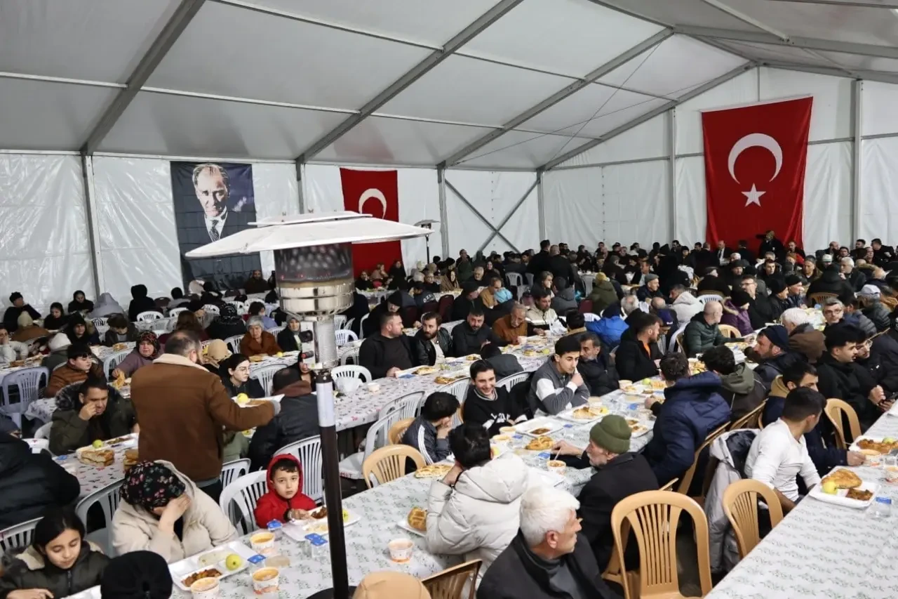 Merzifon’da Birlik Sofrası: Meclis Üyeleri İftar Çadırında Buluştu 1