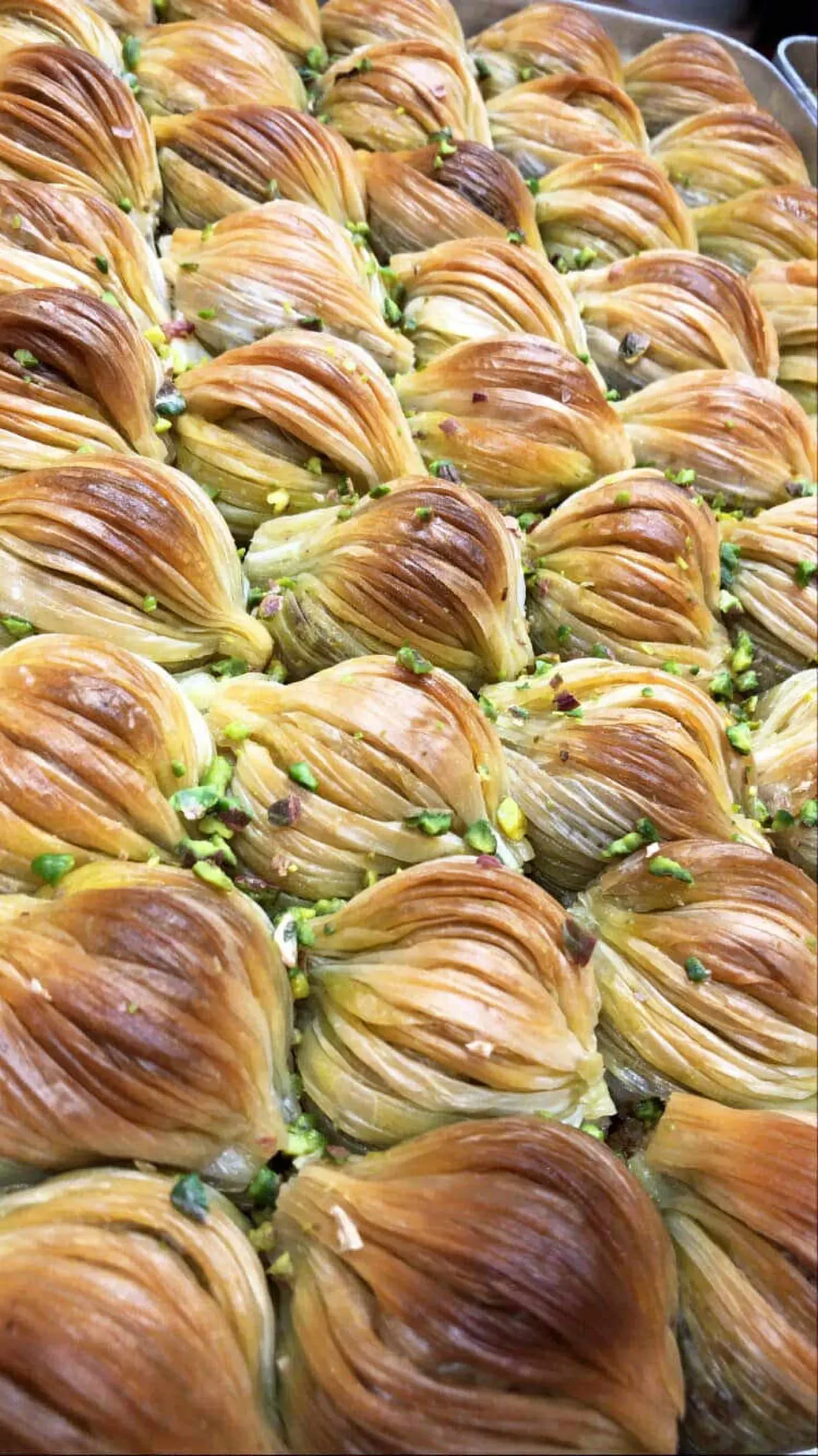 Merzifon’da Tatlı Alarmı! Baklava Tezgahları Kuruldu! 11