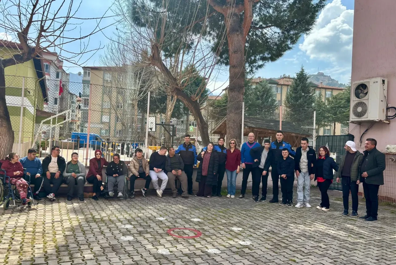 Amasya Emniyeti’nden Örnek Davranış! 3