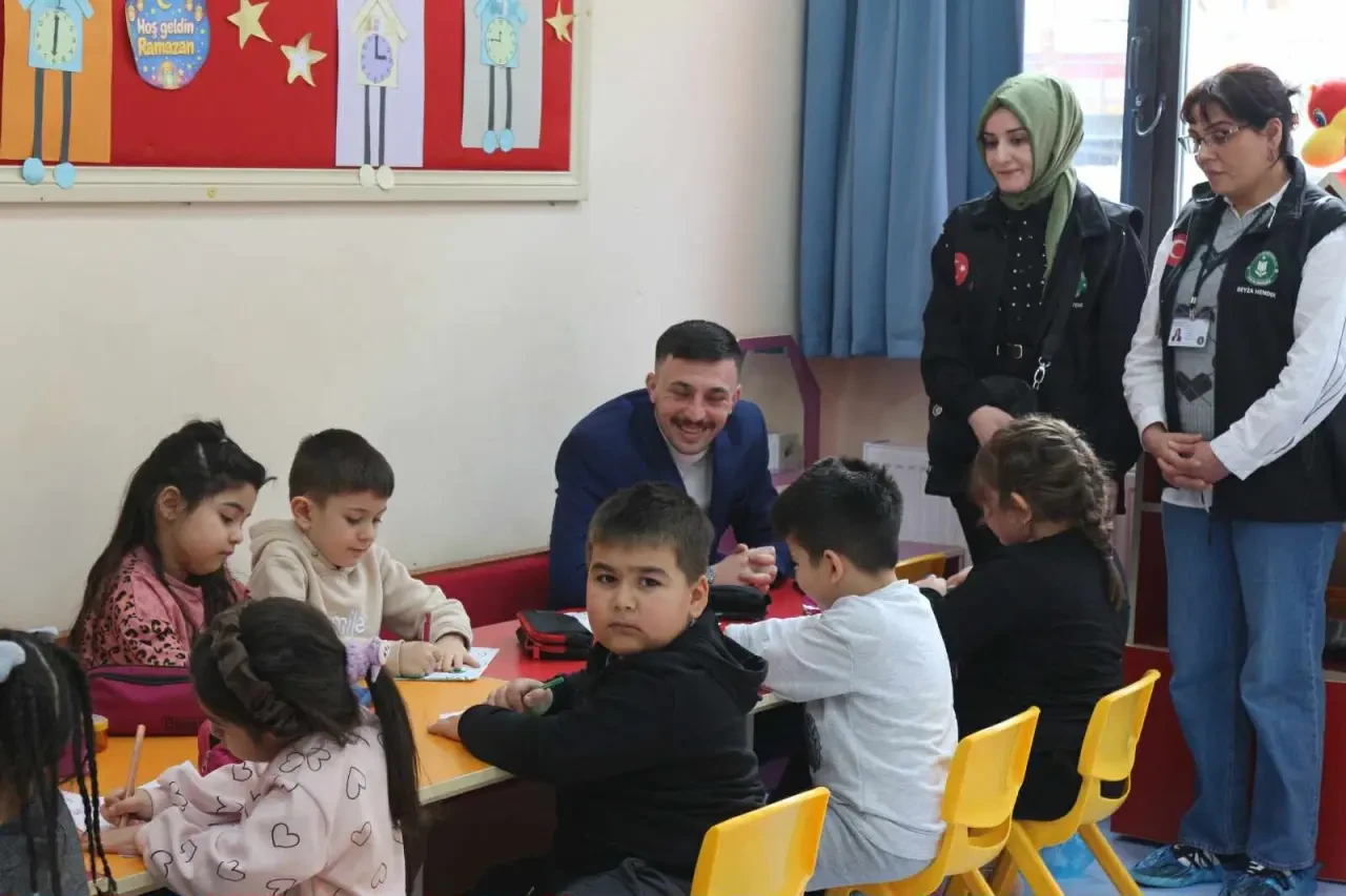 Şehzadeler İyilik Derneği’ne Miniklerden Büyük Bağış 4