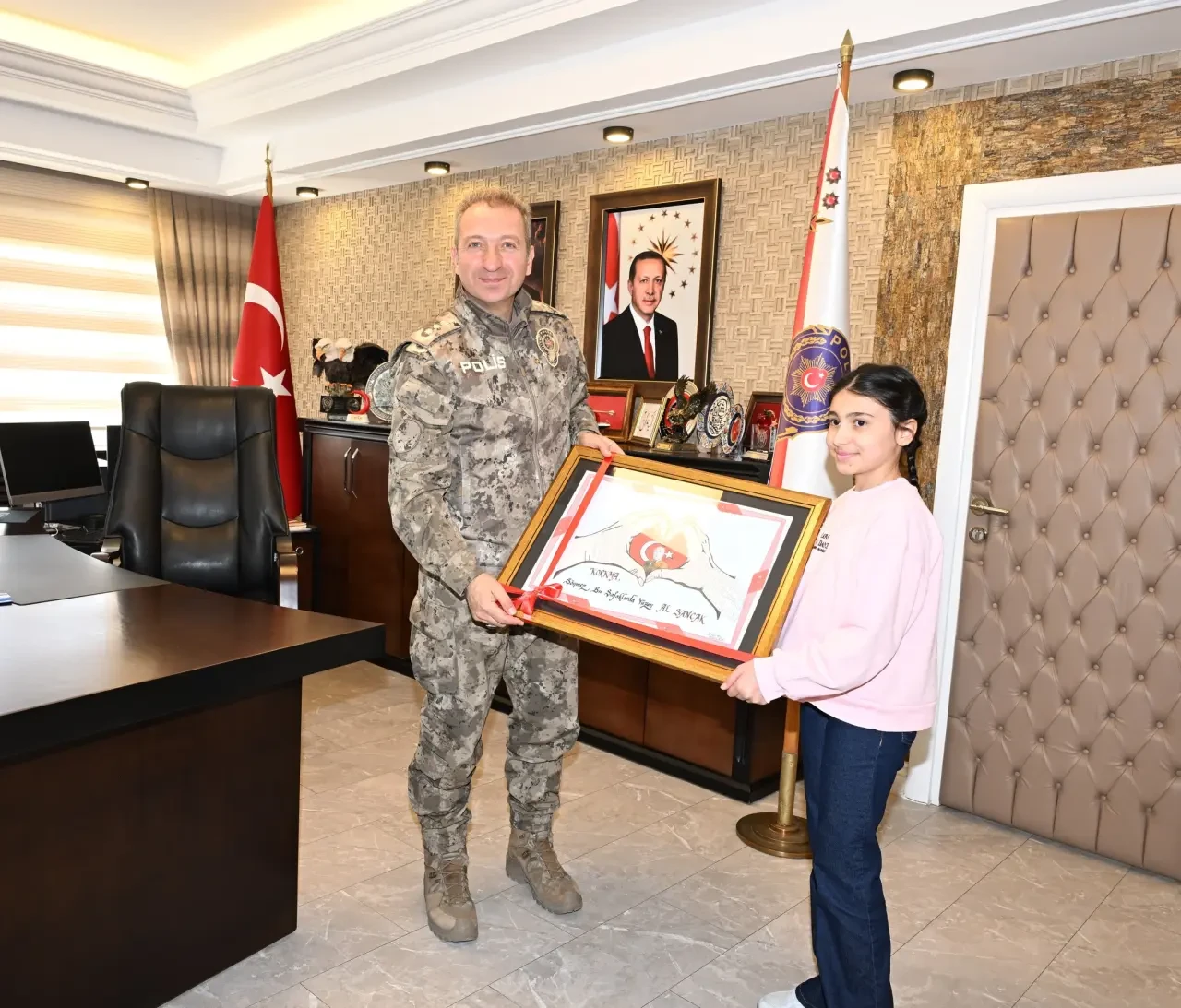 Amasya’da Minik Yürekten Büyük Hediye 2