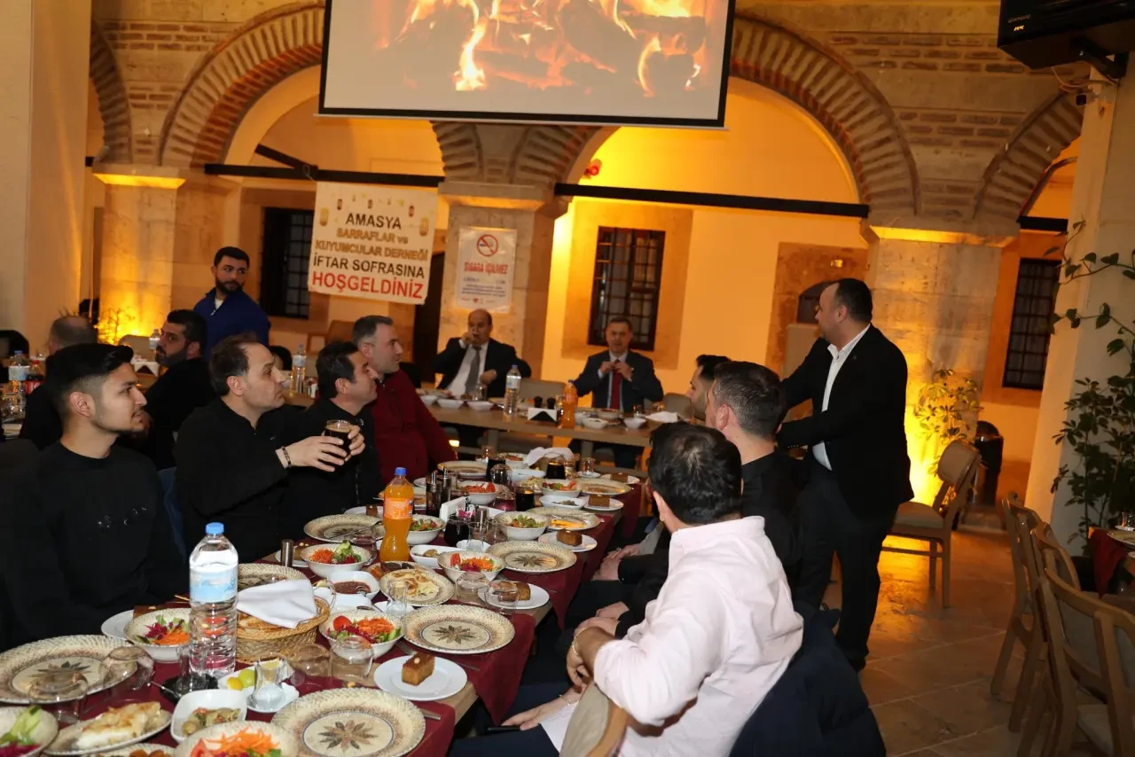 Başkan Sevindi Kuyumcularla İftarda Buluştu 2