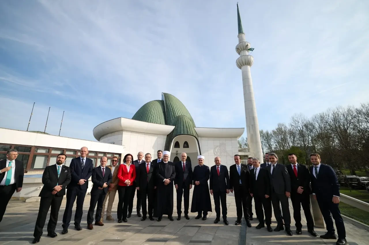 Çilez Hırvatistan'da Temaslarını Sürdürdü! 3