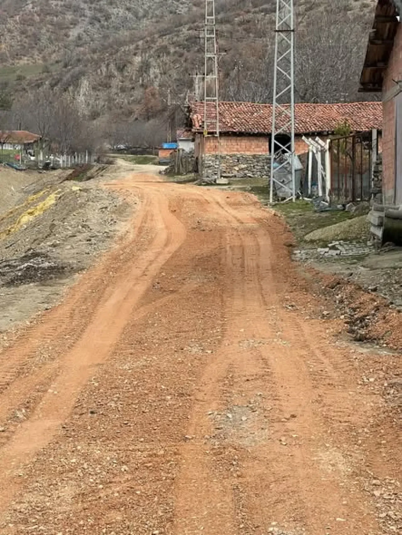 Merzifon'da 5 Köye Yol Müjdesi! 1