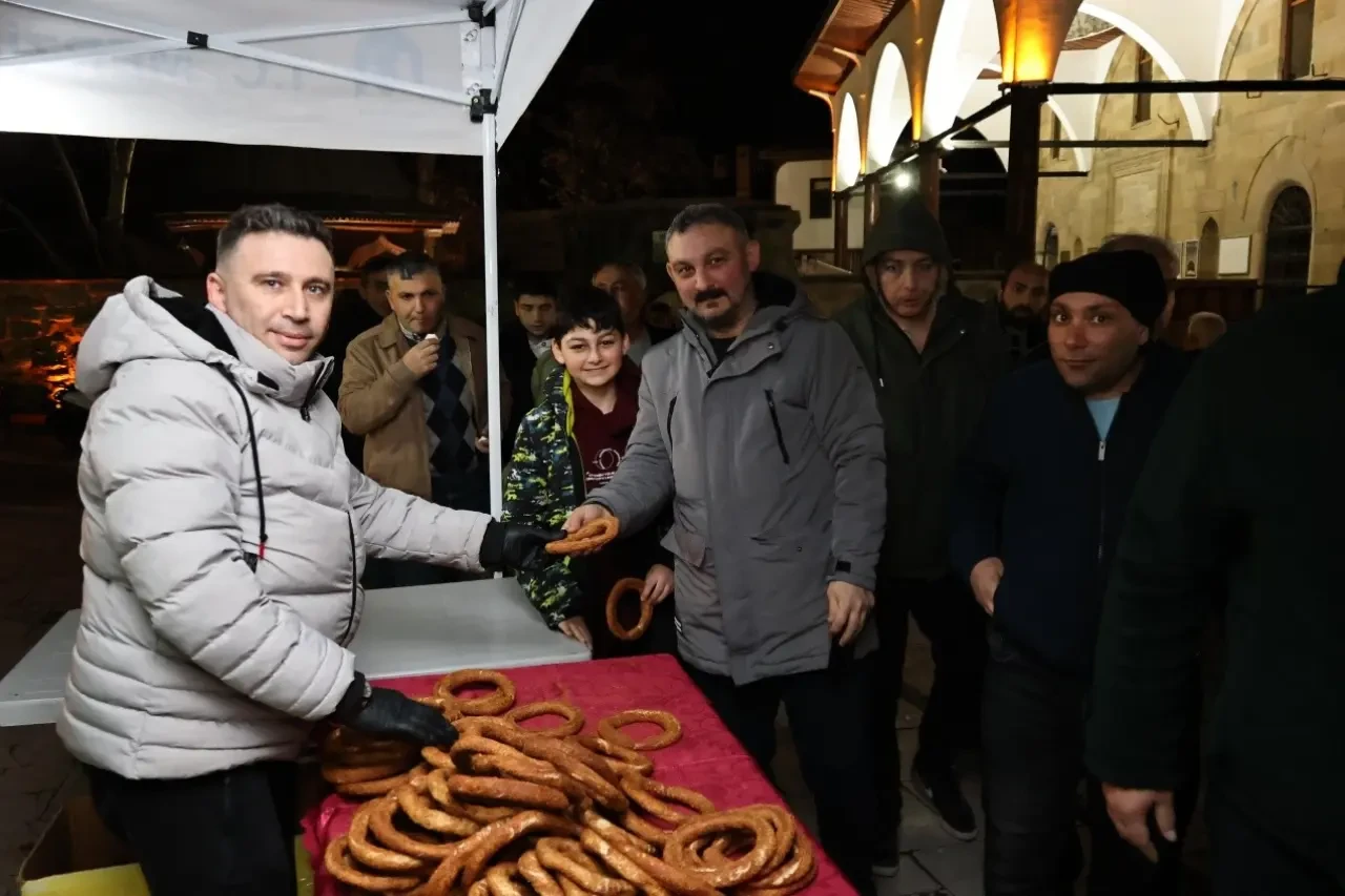 Merzifon’da Kadir Gecesi’nde Gönüller Isındı 6