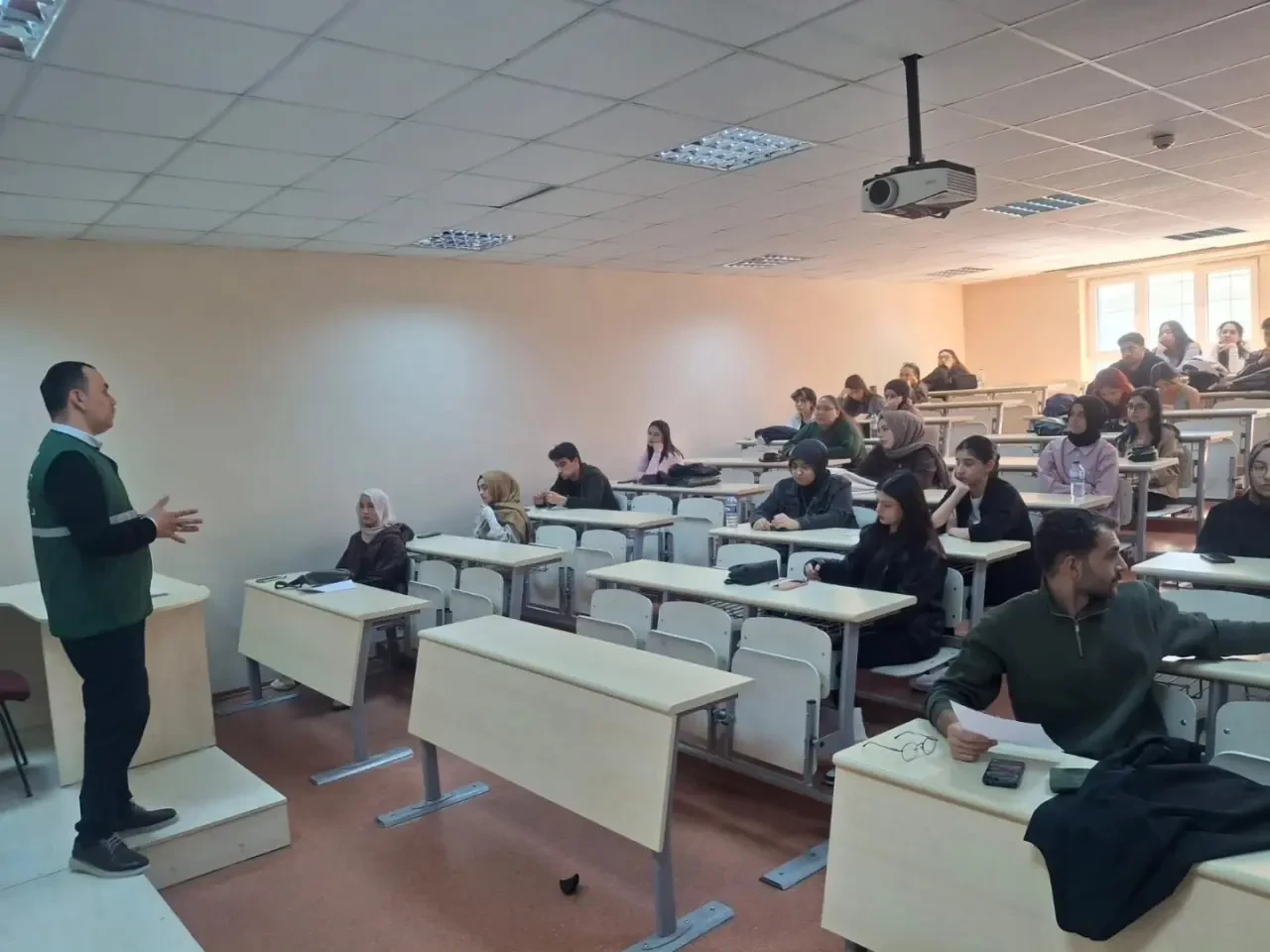 Amasya Üniversitesi’nde Dikkat Çeken Ders 2