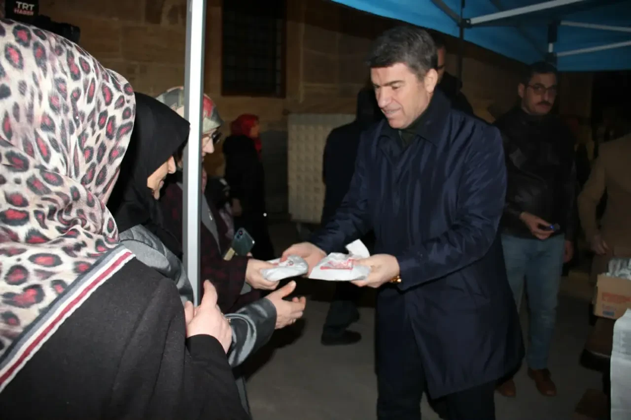 “Geleneksel Simit İkramı” Yapıldı 3