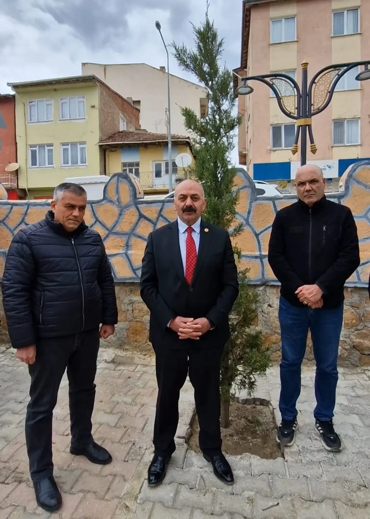 İSBİR’DEN ANLAMLI AHDE VEFA! 1