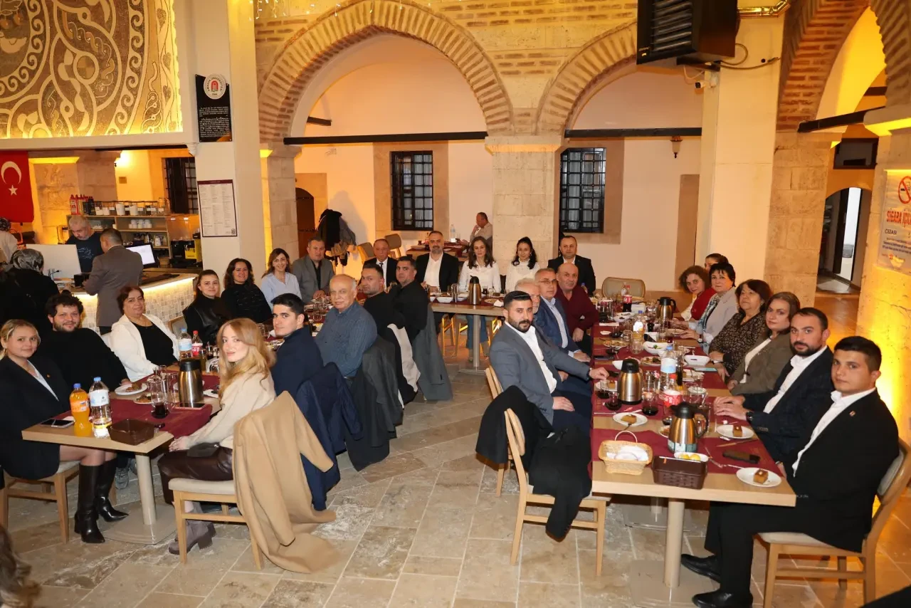 Başkan Sevindi Kuyumcularla İftarda Buluştu 7