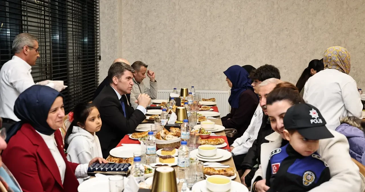 Amasya’da Ramazan Sofrası Şehit Aileleri İçin Kuruldu 2