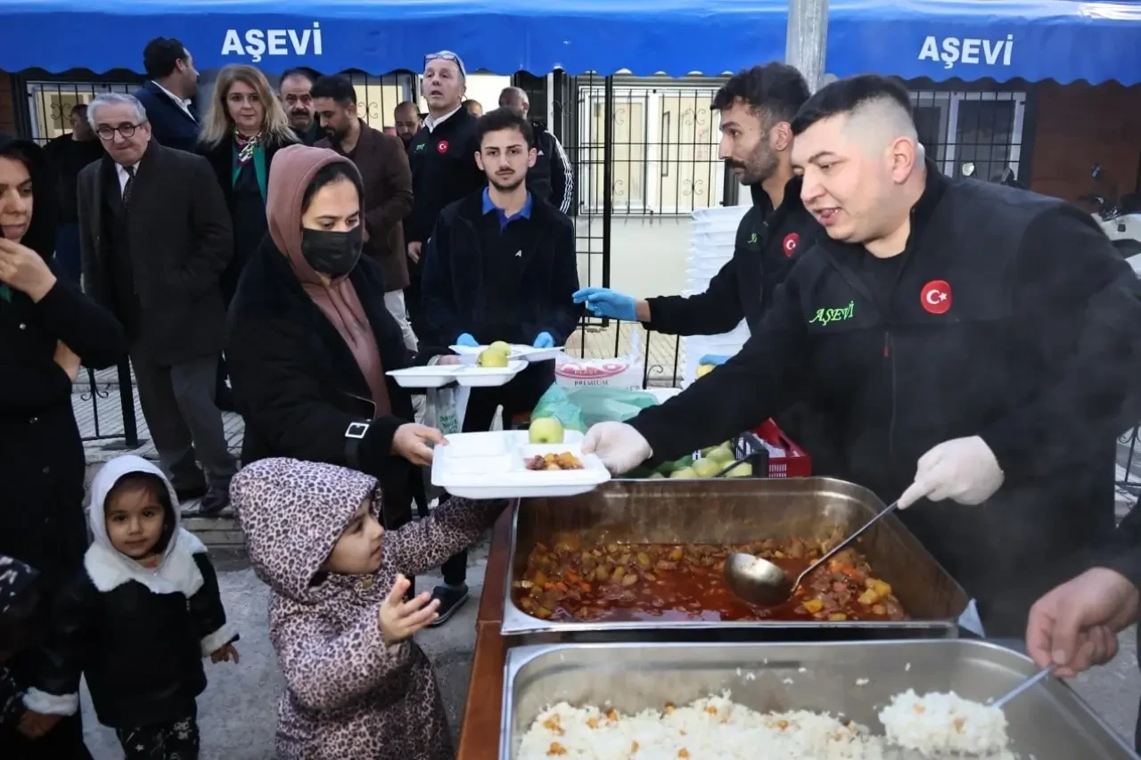Merzifon’da Birlik Sofrası: Meclis Üyeleri İftar Çadırında Buluştu 4