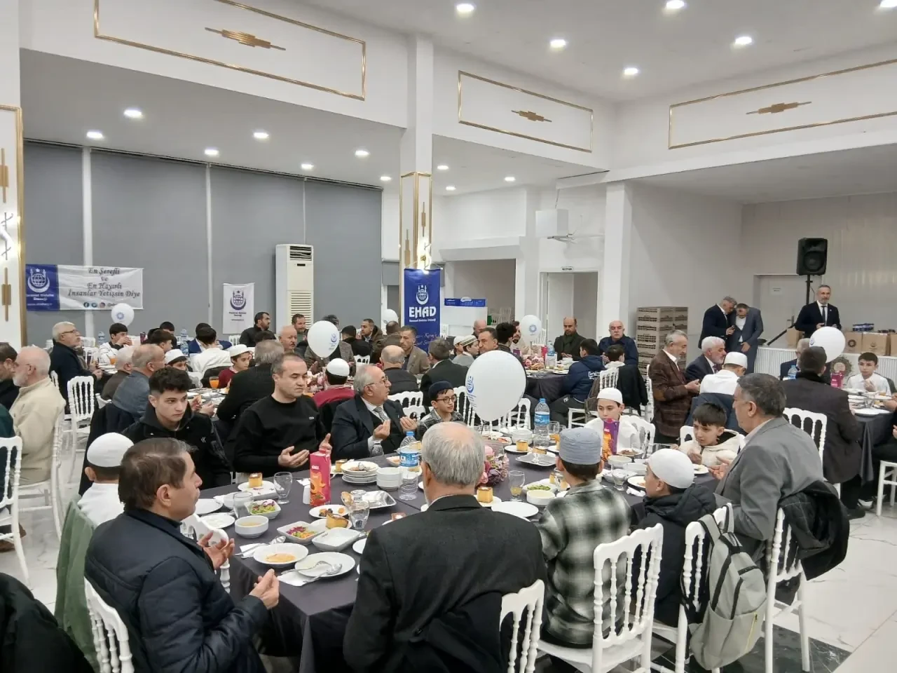 Merzifon’da Hafızlar Sofrası 1