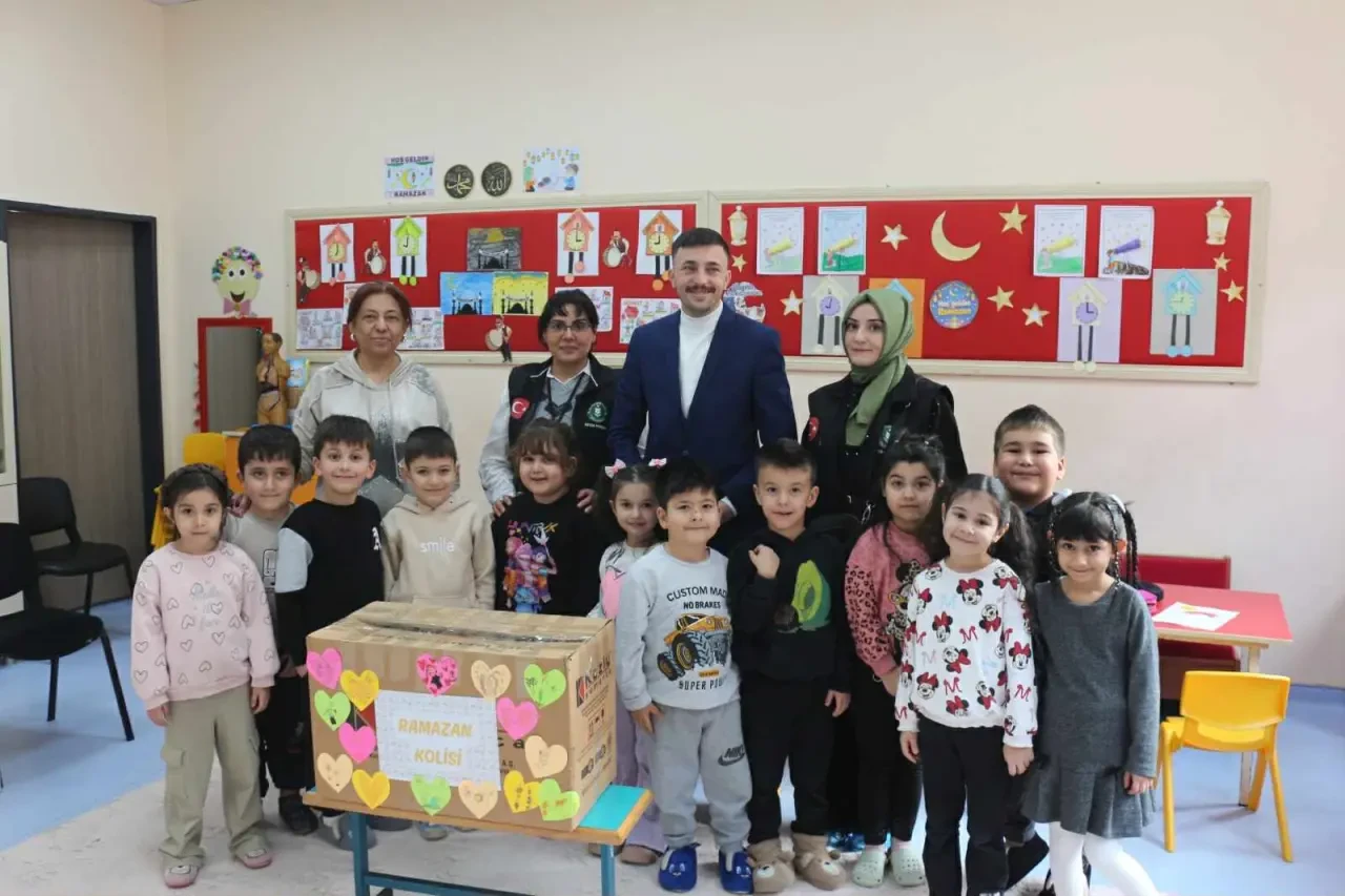 Şehzadeler İyilik Derneği’ne Miniklerden Büyük Bağış 5