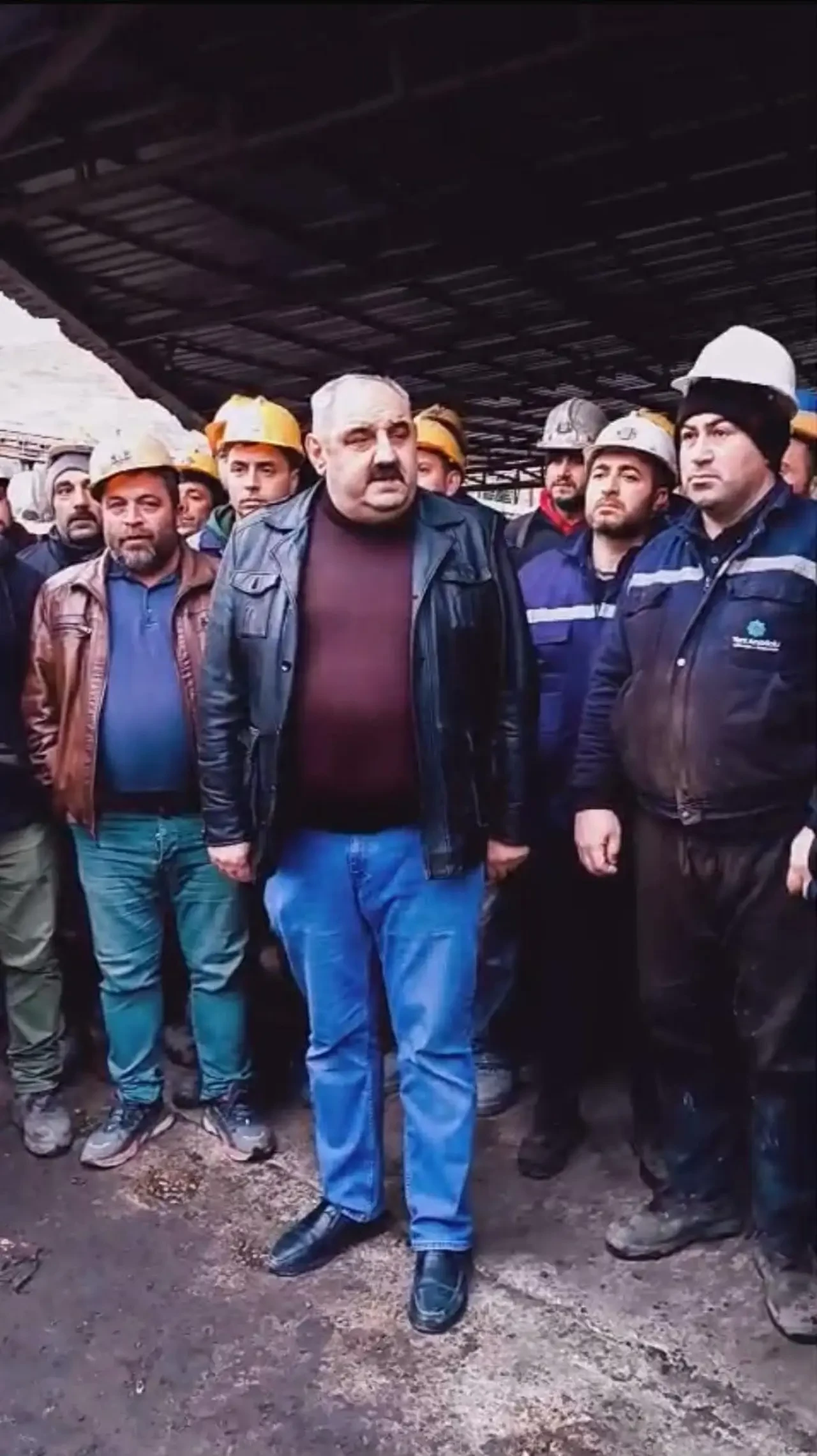 Maden İşçilerinin Mutlu Sonu 3