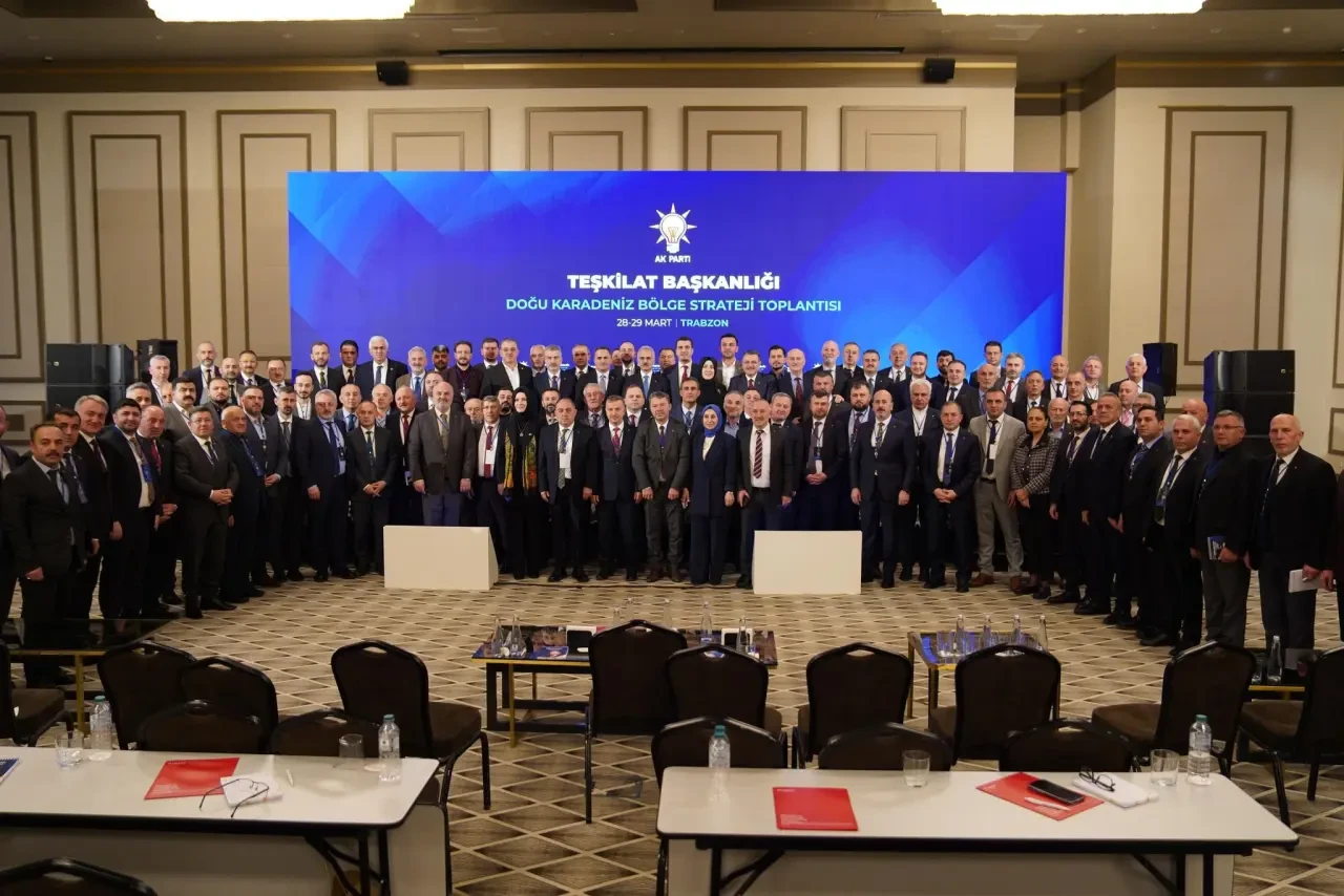 Vekil Çilez Strateji Toplantısında Sahada 5