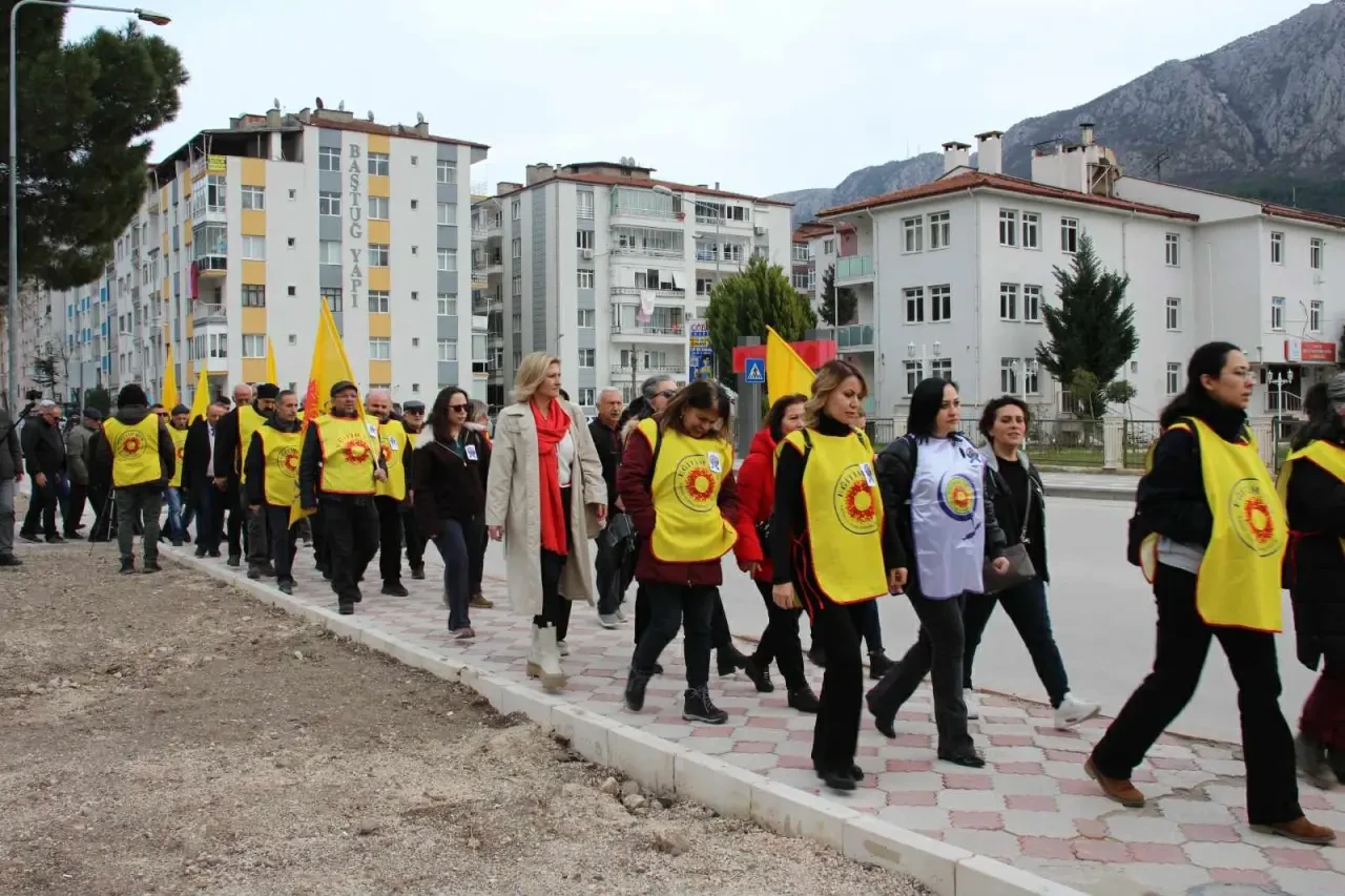 Eğitim Sen: “OKULLARDA ŞİDDETE ARTIK YETER!” 1