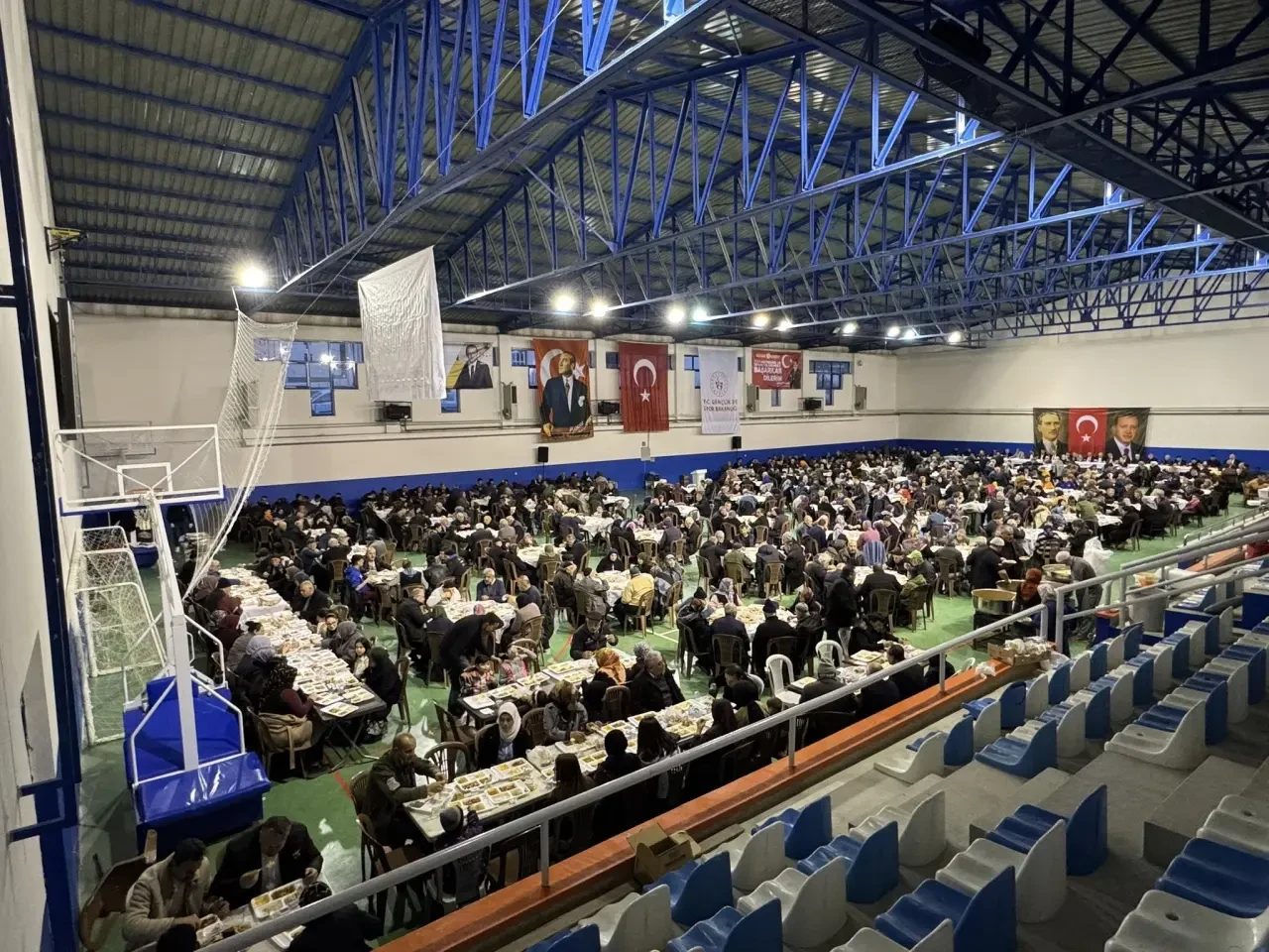 Uğurludağ’da AK Parti Ramazan Bereketini Paylaştı 9