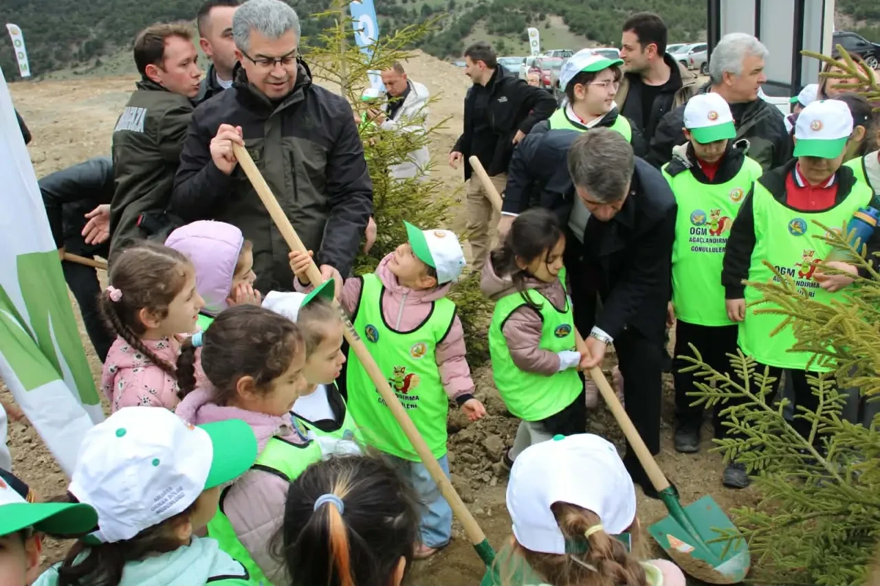 Orman Haftası Kapsamında 500 Fidan Dikimi Yapıldı 4