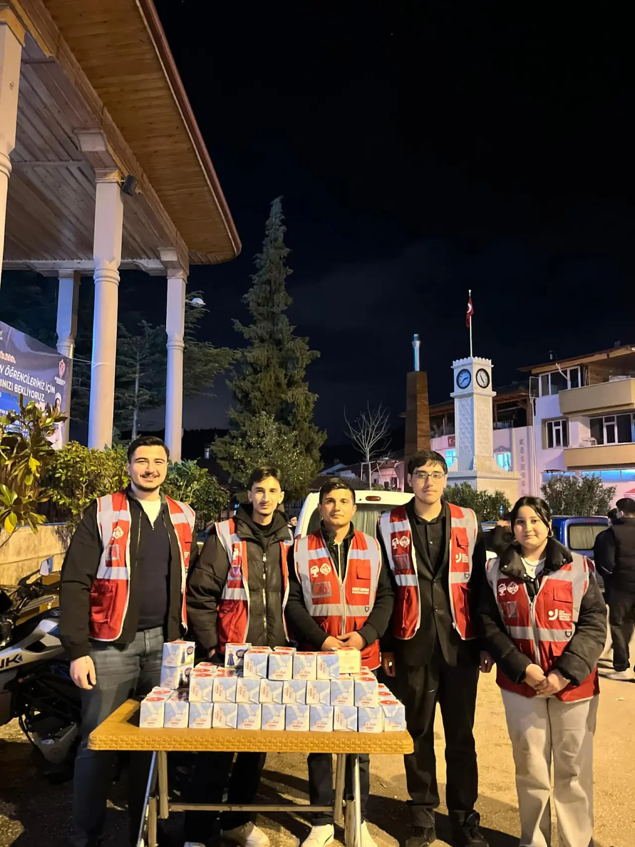 Ziyaret Belediyesi’nde Kandil Simidi Dağıtıldı 1