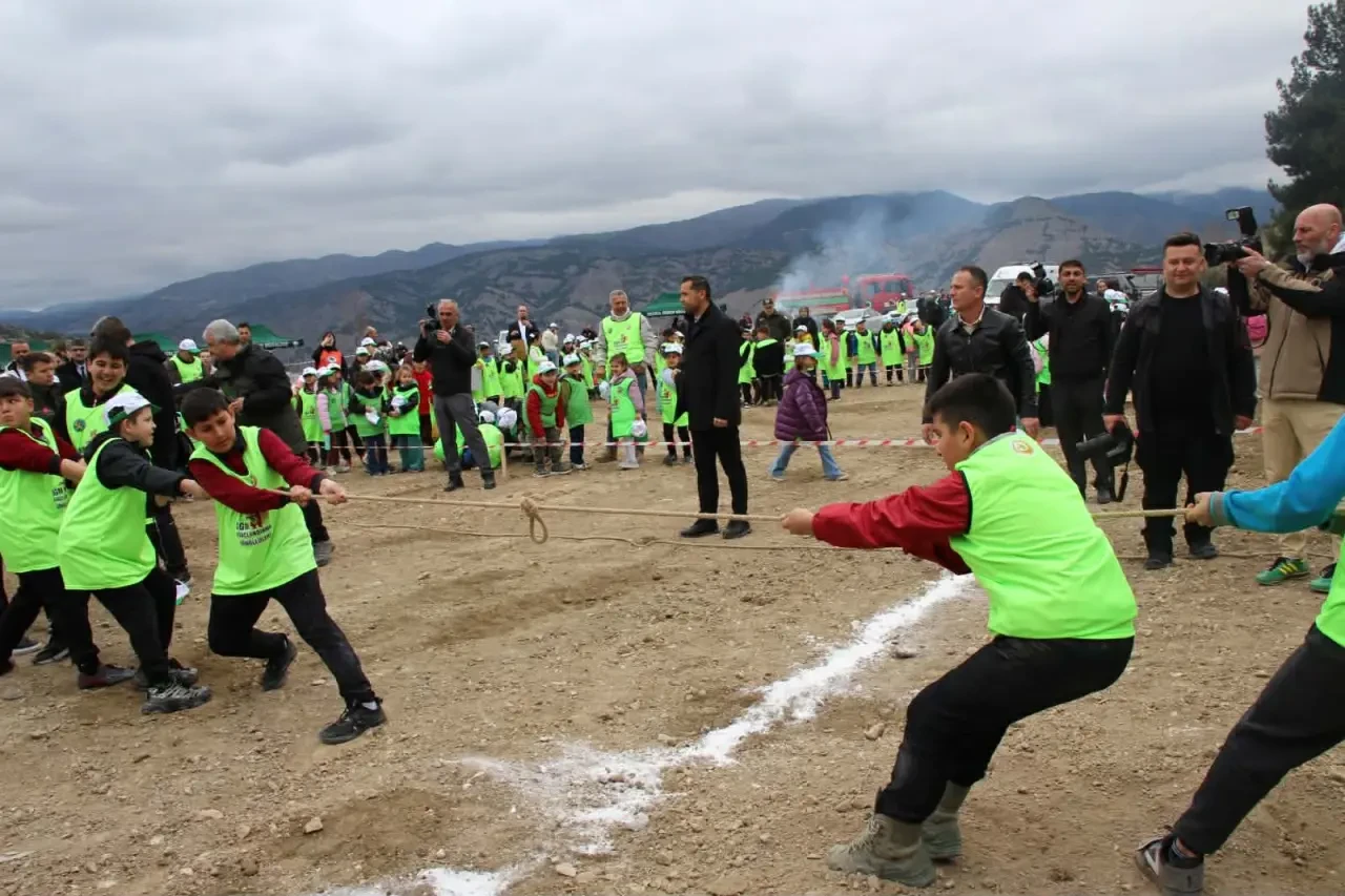 Orman Haftası Kapsamında 500 Fidan Dikimi Yapıldı 3