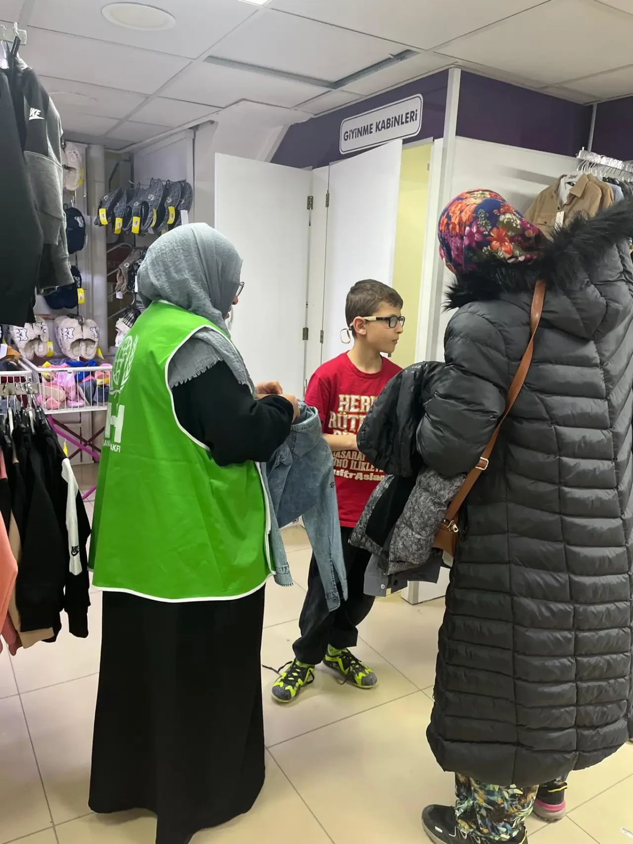 Amasya'da 65 Yetime Bayram Sevinci! 3