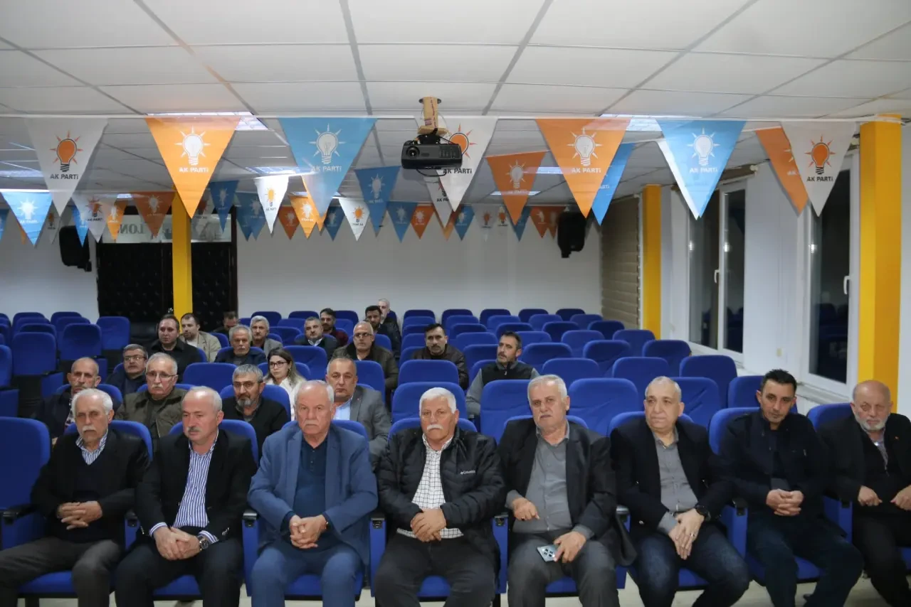 AK Parti Amasya İl Teşkilatı Toplandı 4