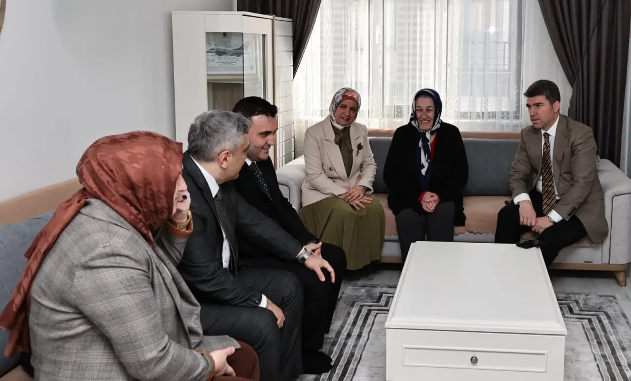 Amasya Valisi’nden Merzifon'da Ziyaret Turu 3