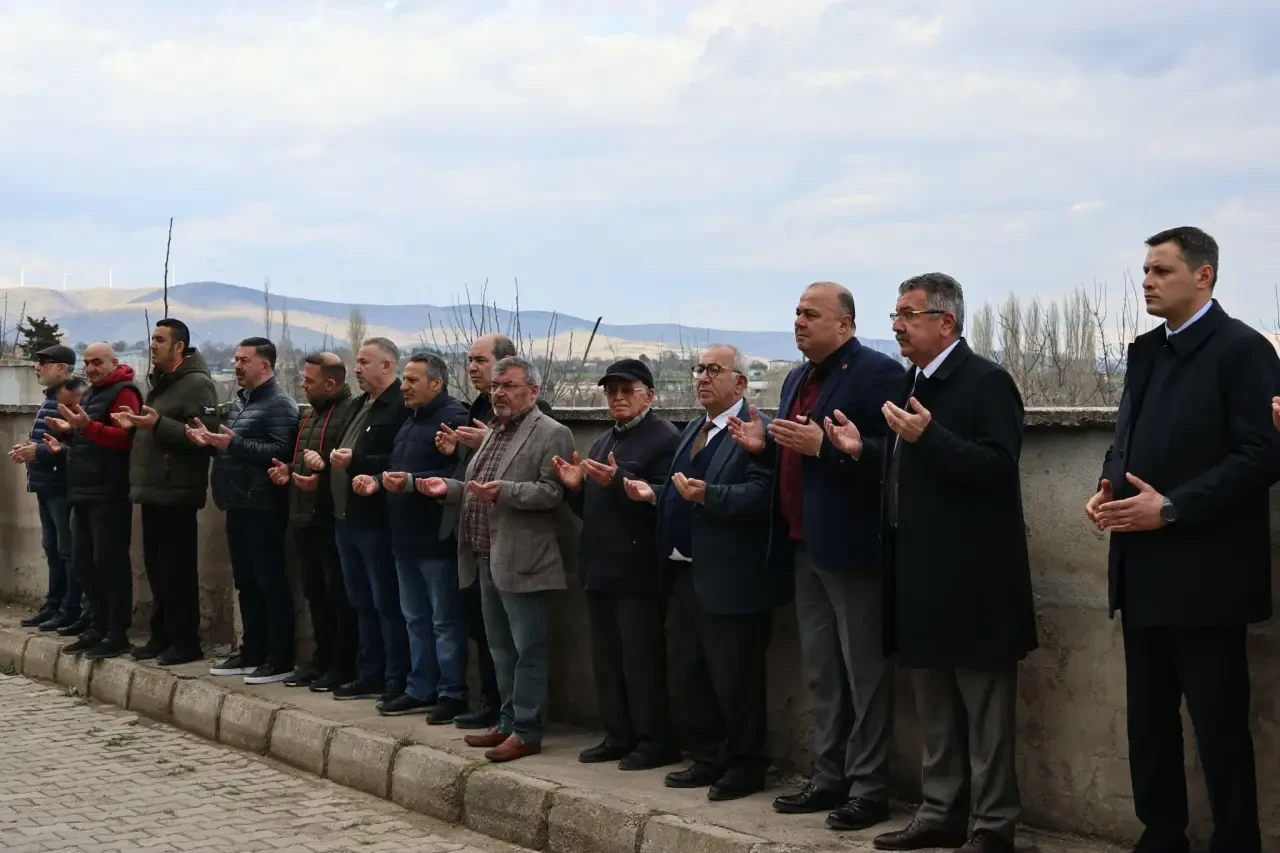 Mürsel Şenel son yolculuğuna uğurlandı 2