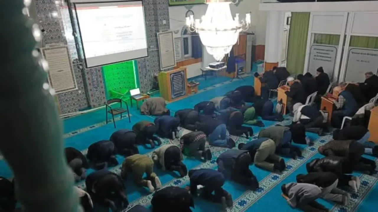 Çorum’da Aleviler Ehli Beyt Camilerinde Kadir Gecesi’ni İhya Etti 3