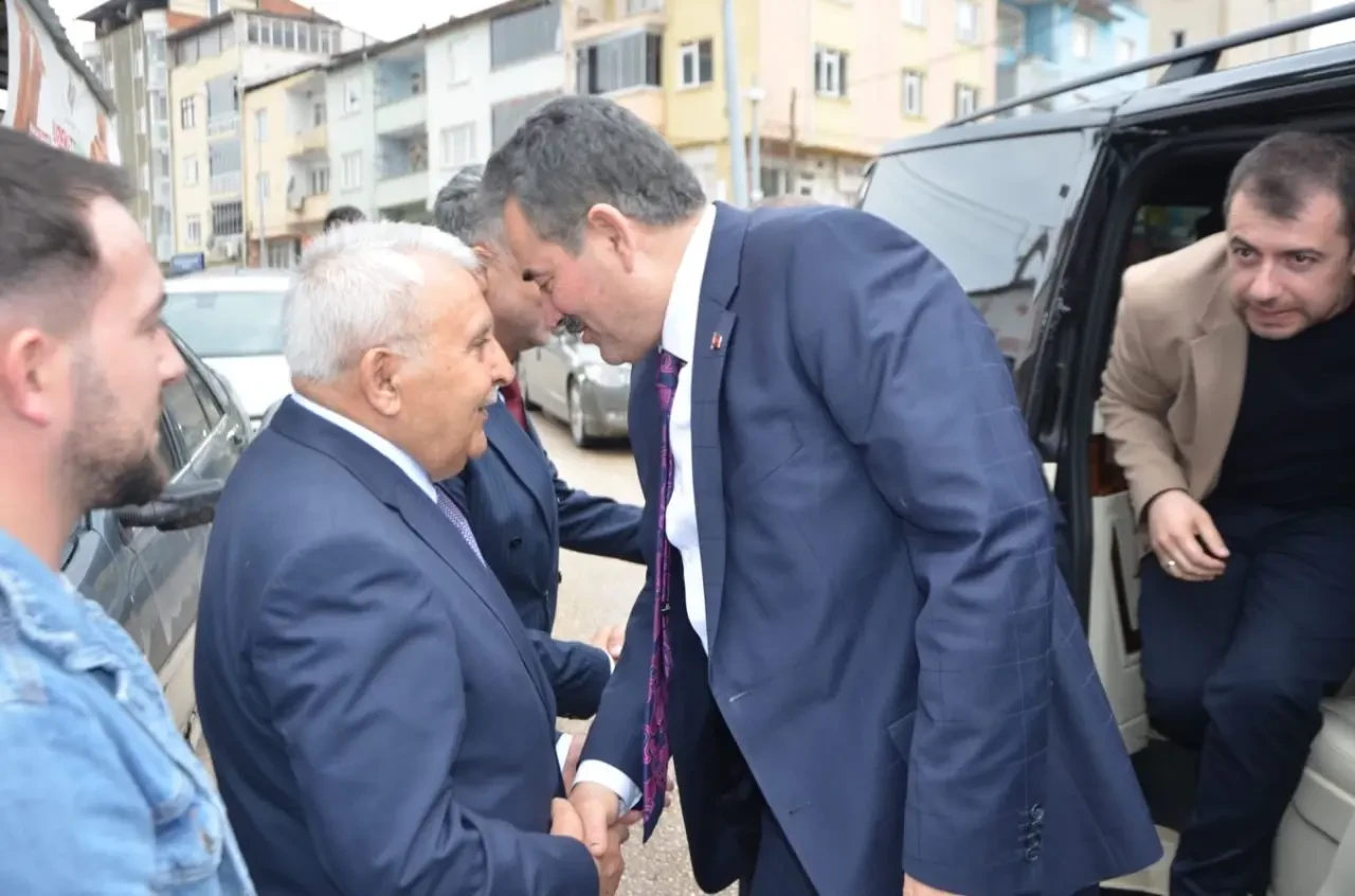 Vekil İpek Sahada 6