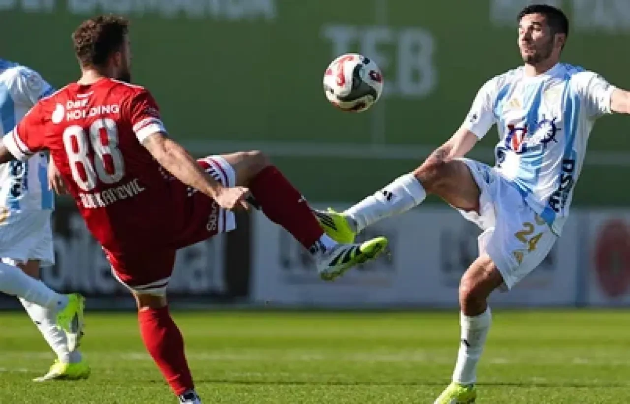 11 Dakikada 3 Gol, Lider Yıkıldı 1