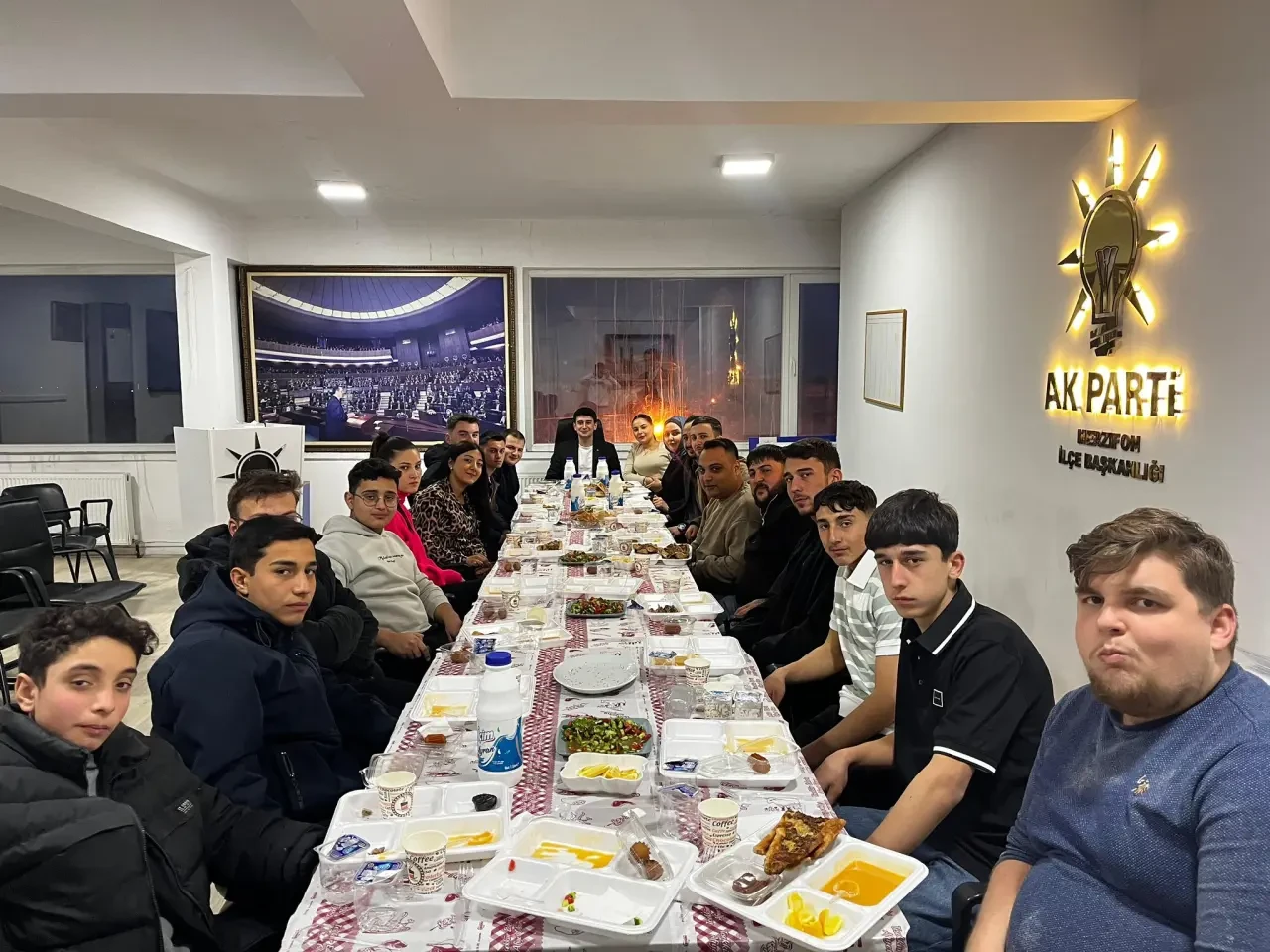 AK Gençlik Sahada: Birlik, Beraberlik, Kararlılık 2