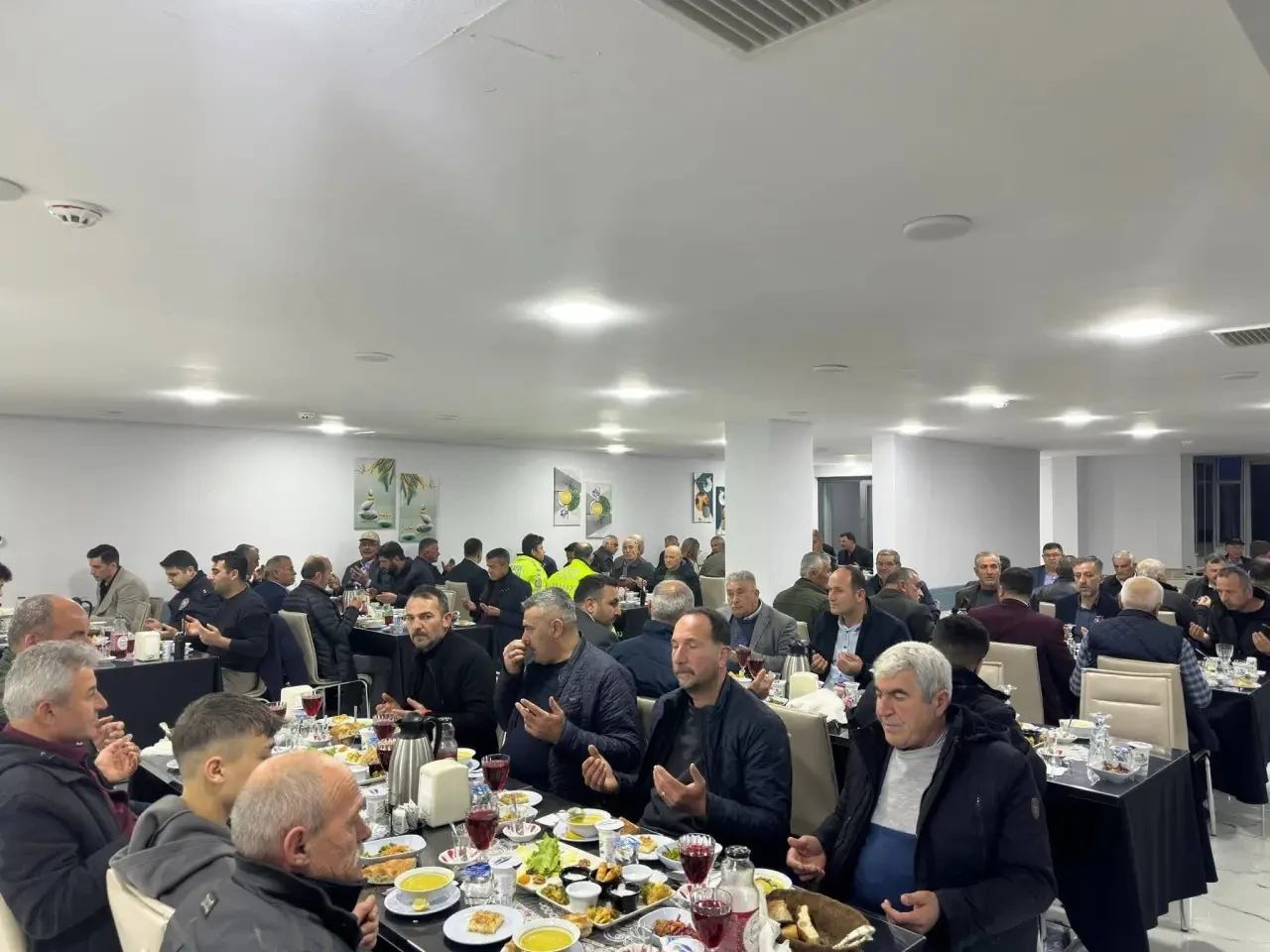 Merzifon’da Protokol ve Muhtarlar İftar Programında 4