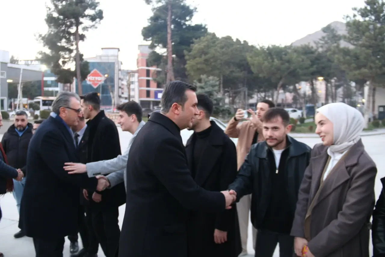 Vekil Öğrencilerle İftarda 6