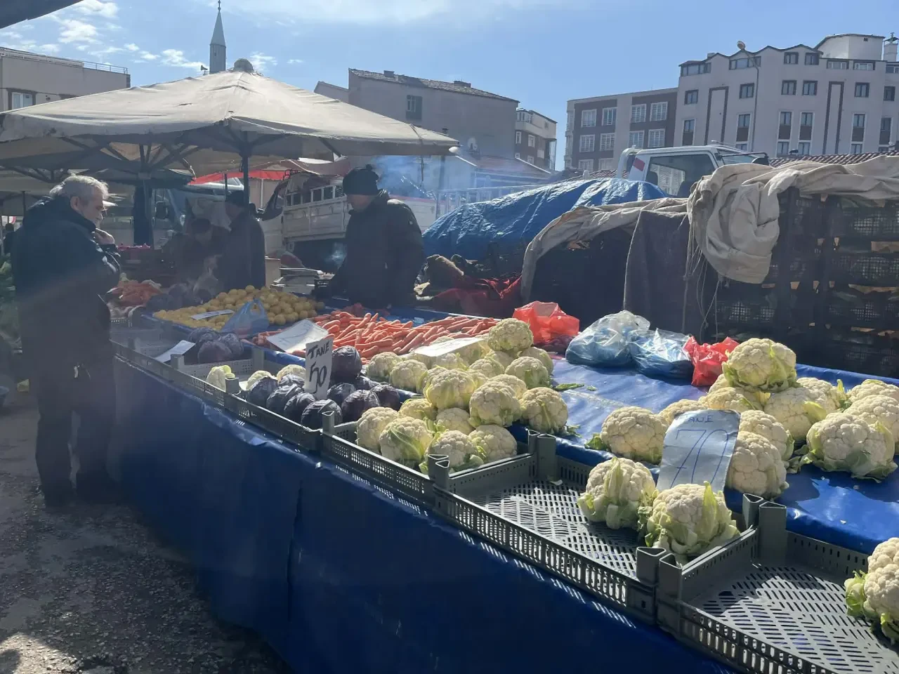 Merzifon Pazartesi Pazarında Ramazan Yoğunluğu Sürüyor 2